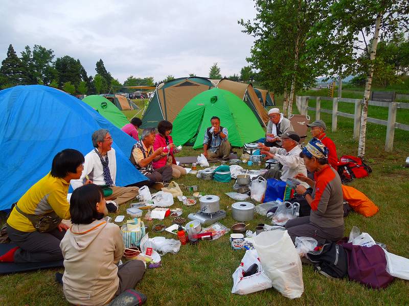 翌日の山行に向けた前泊決起集会